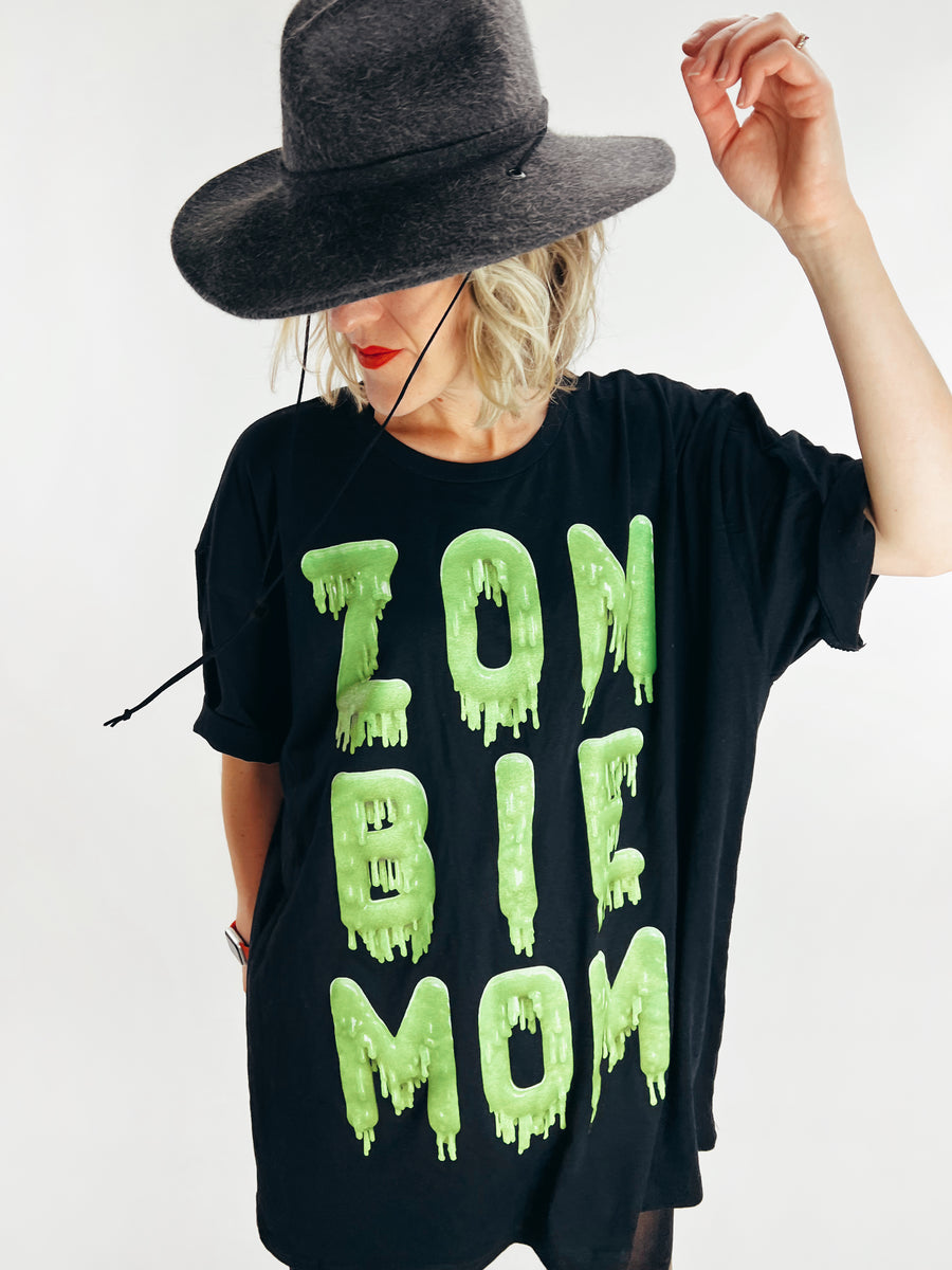 Zombiemom Tee Dress | 1XL - 3XL – Mrs. Emily