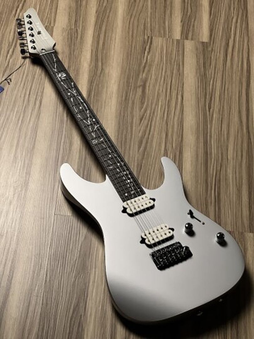 Ibanez TOD10 Tim Henson Signature Electric Guitar in Classic
