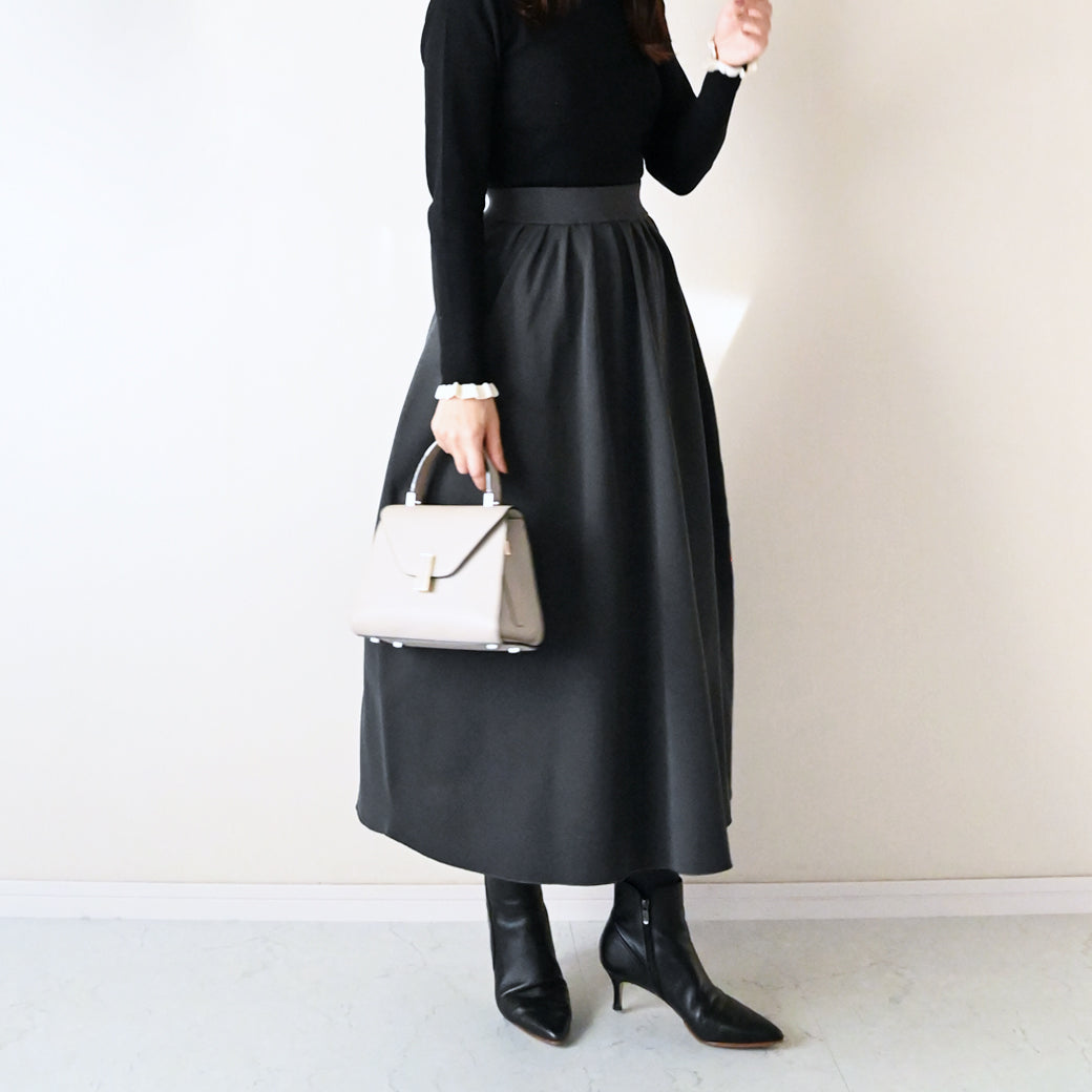 タックフレアダイバーニットスカート – Neigeオンラインストア