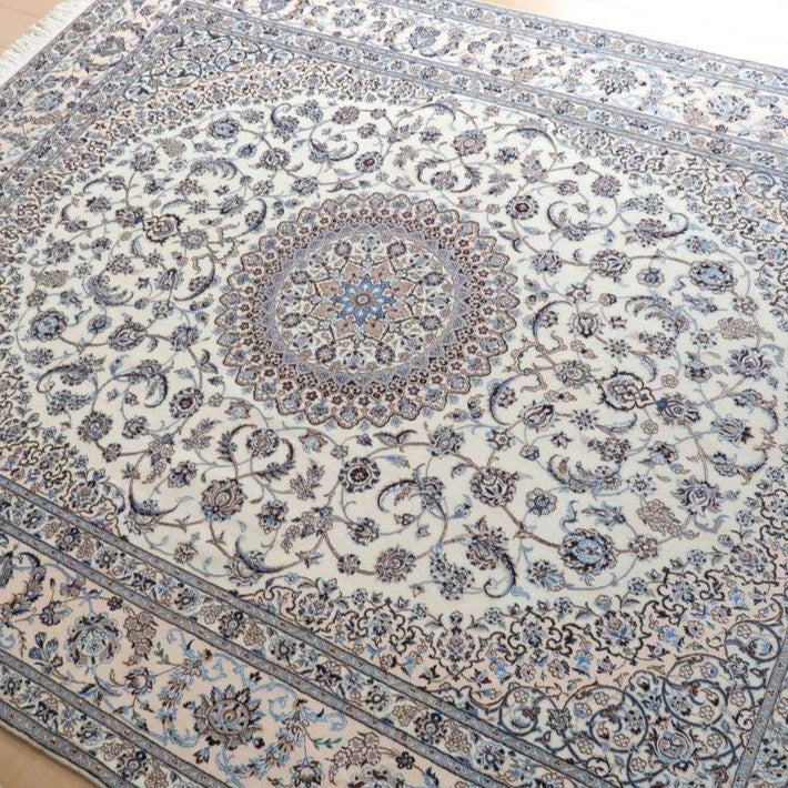 ペルシャ絨毯専門店｜本場イラン直輸入の手織り絨毯1,000枚