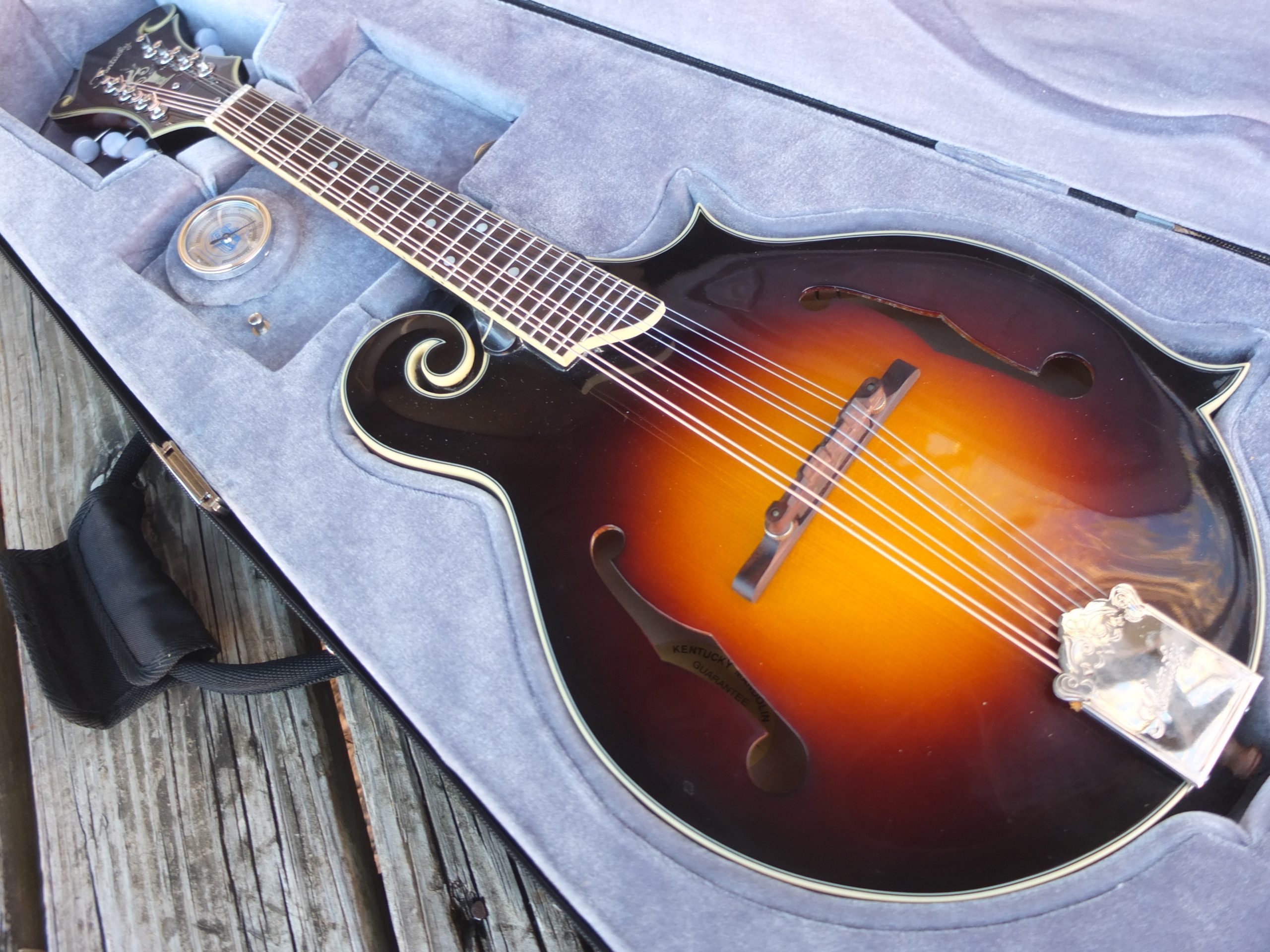 Kentucky KM-675 – Sunburst – Action Sound Music
