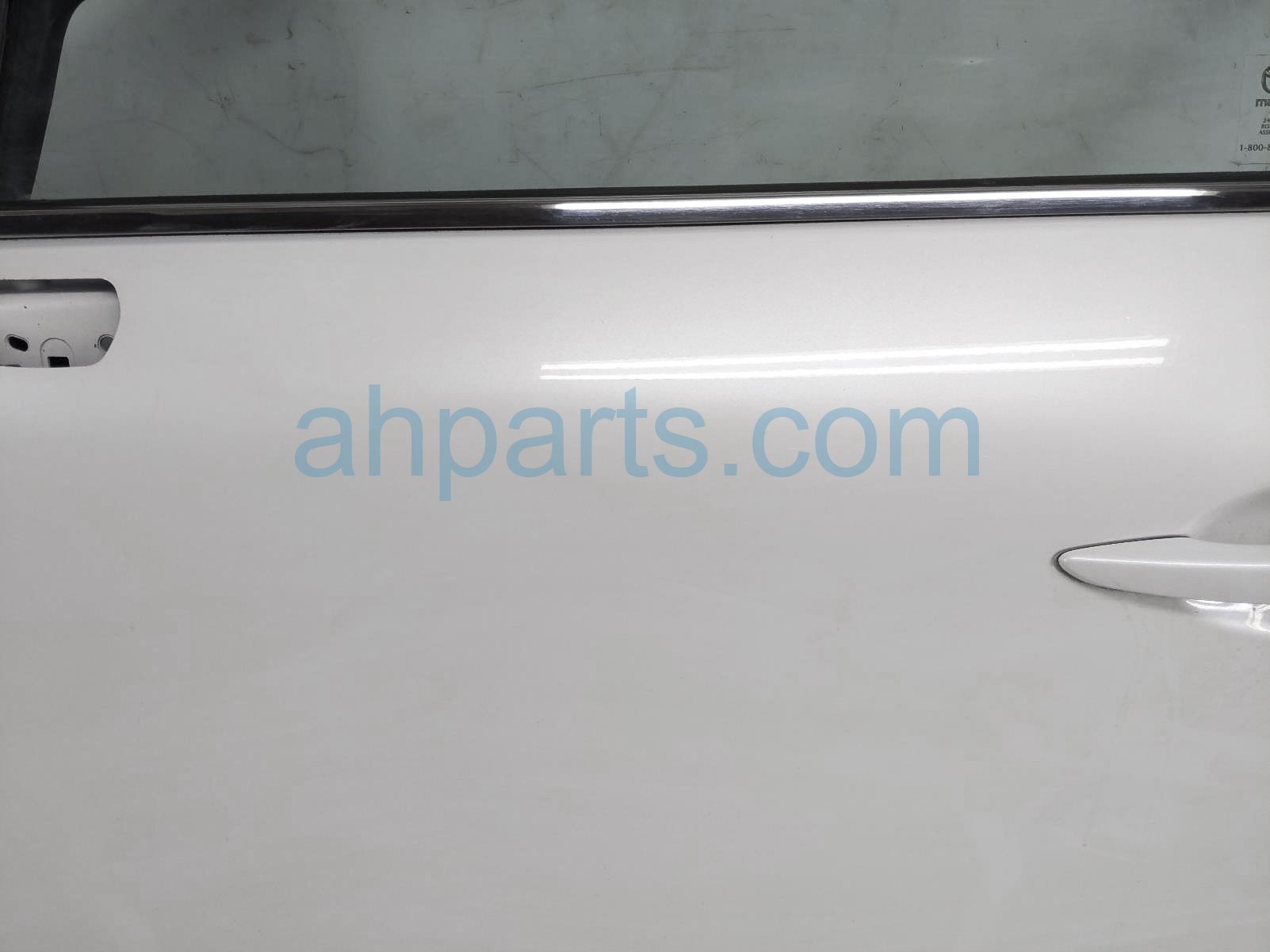 2021 Mazda Cx-30 Front Driver Door - White - No Mirror/trim DAY2