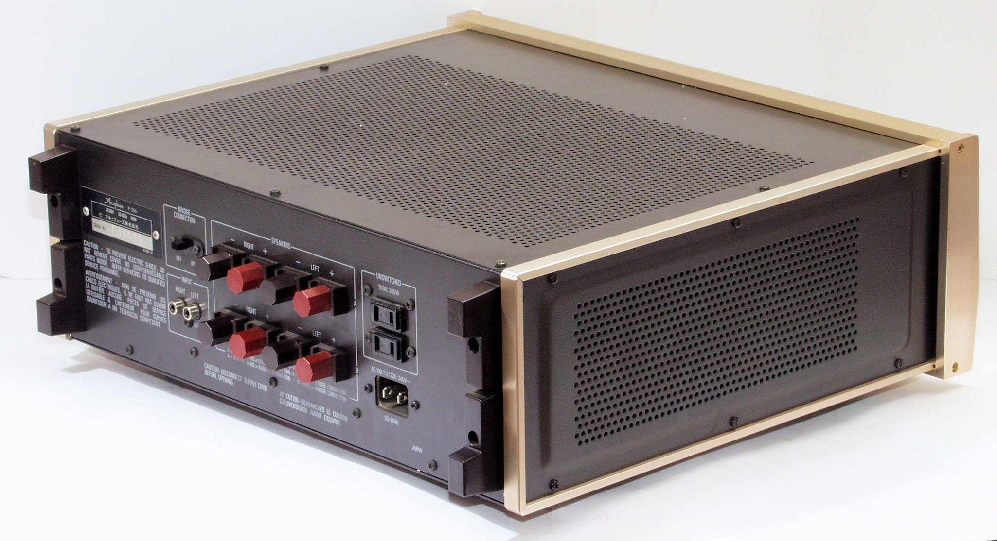 accuphase p-266