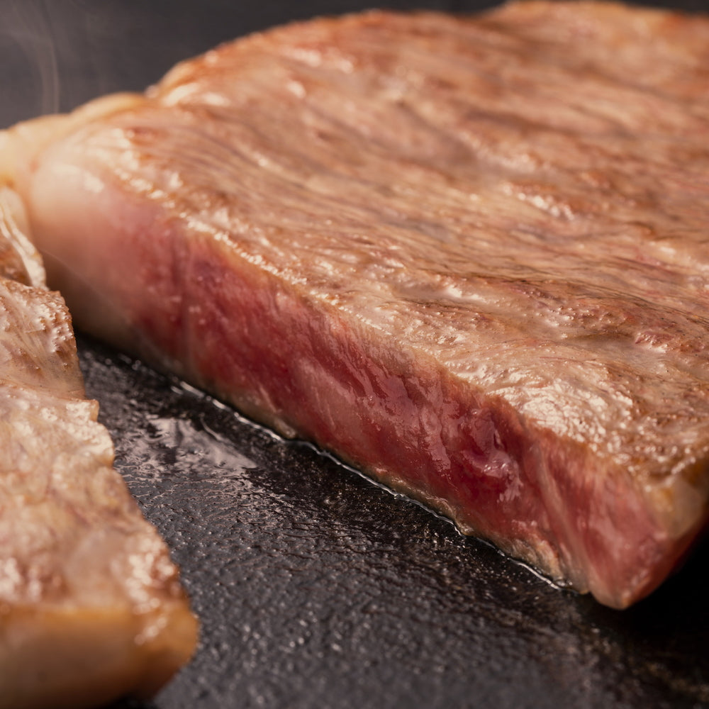 ギフトカード】日本最古の和牛 蔓牛「竹の谷蔓」の血統 『千屋牛』特選