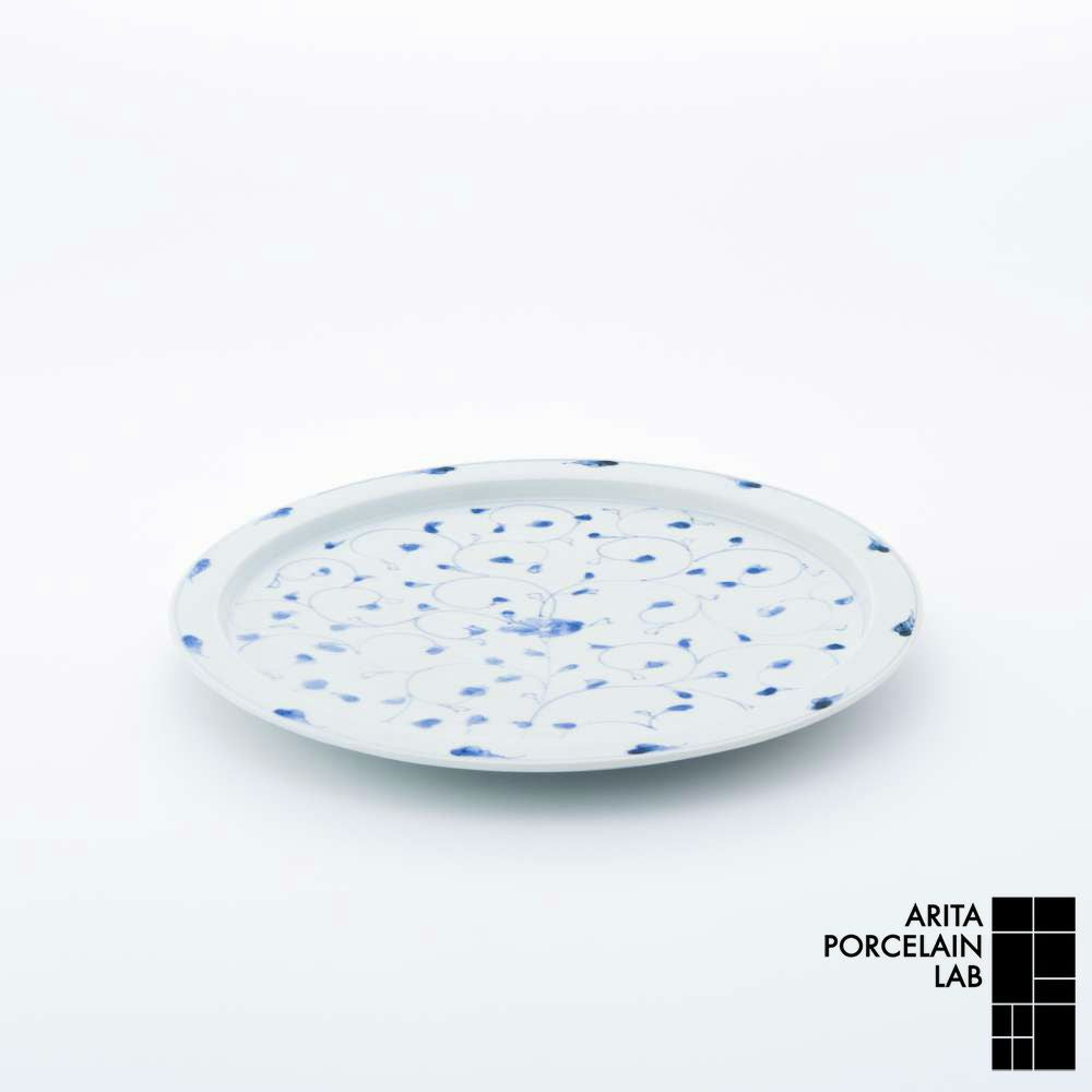 岡晋吾 9寸天平 平皿 染付万暦 – ARITA PORCELAIN LAB [公式オンライン