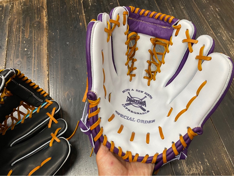 伝説のグラブ：世にも奇抜な両投げ用グラブが届いた。TAMAZAWA（玉澤