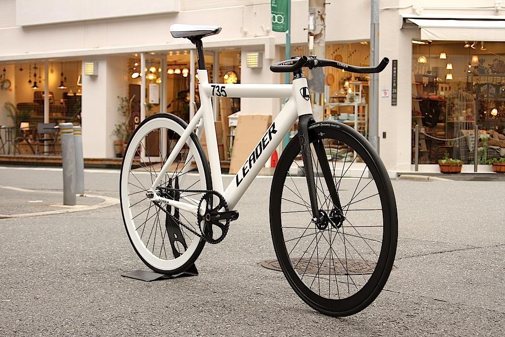 WHITEを中心にカスタム!! LEADER BIKE 735TR WHITE!!! | ブロー