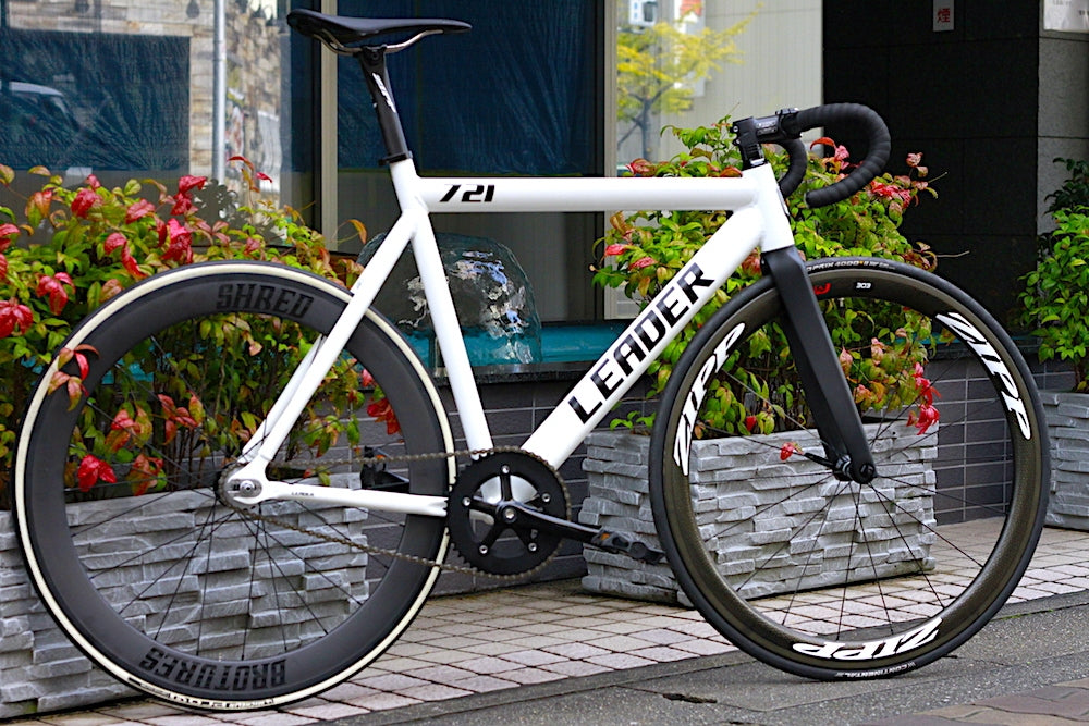 エントリーモデルの可能性。LEADER BIKES 721TRカスタム | ブロー
