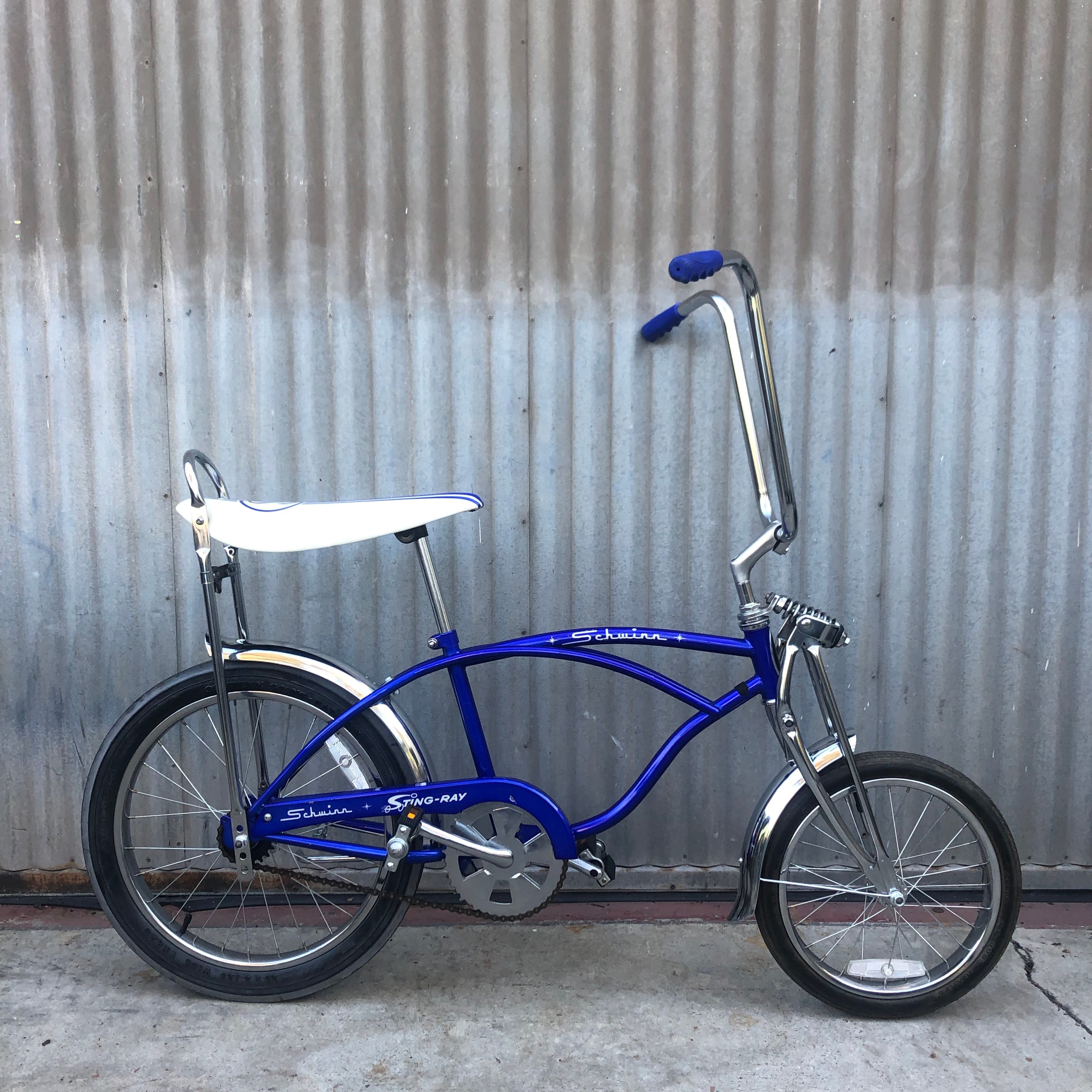 Schwinn Stingray - 2007 Reproduction – Coco's Variety