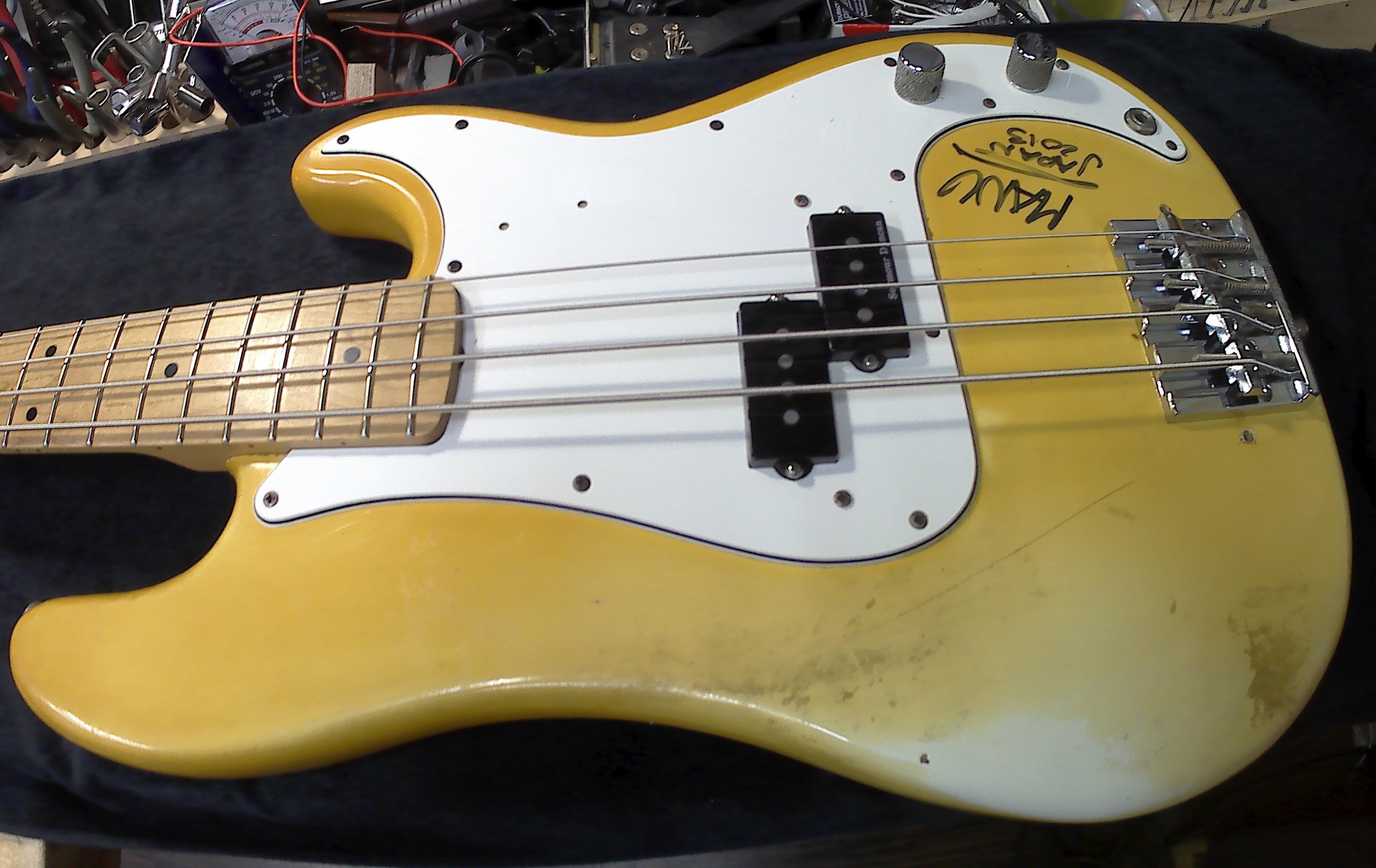 FenderUSA 70年代製プレシジョンベース ネック交換 | ギターリペア工房