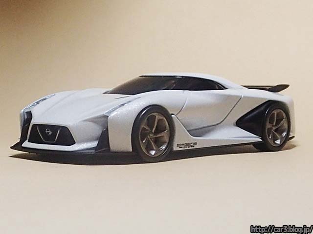 日産コンセプト2020ビジョン・グランツーリスモのミニカー【TOMICA