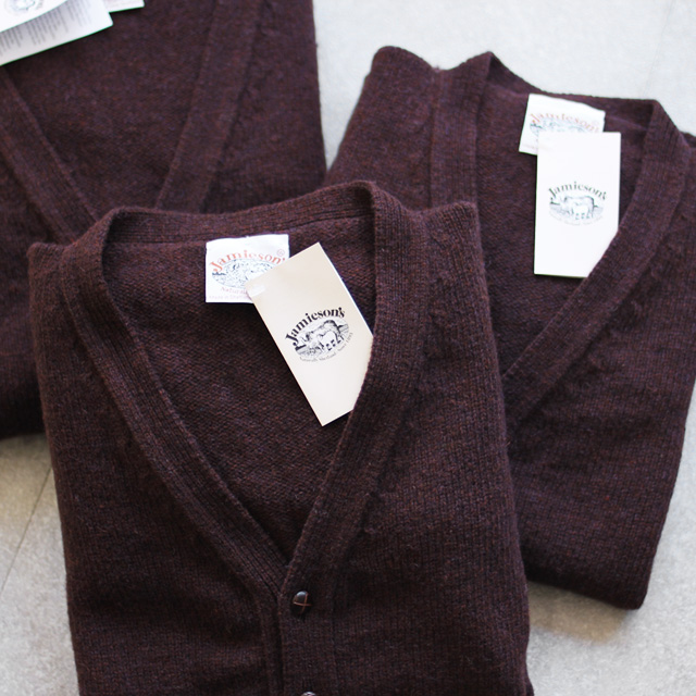 Jamieson's – V Neck Cardigan.