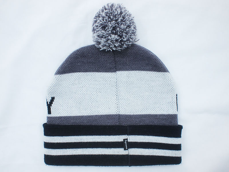 Supreme 'NYC Beanie'ビーニー ボンボン ニットキャップ New York City