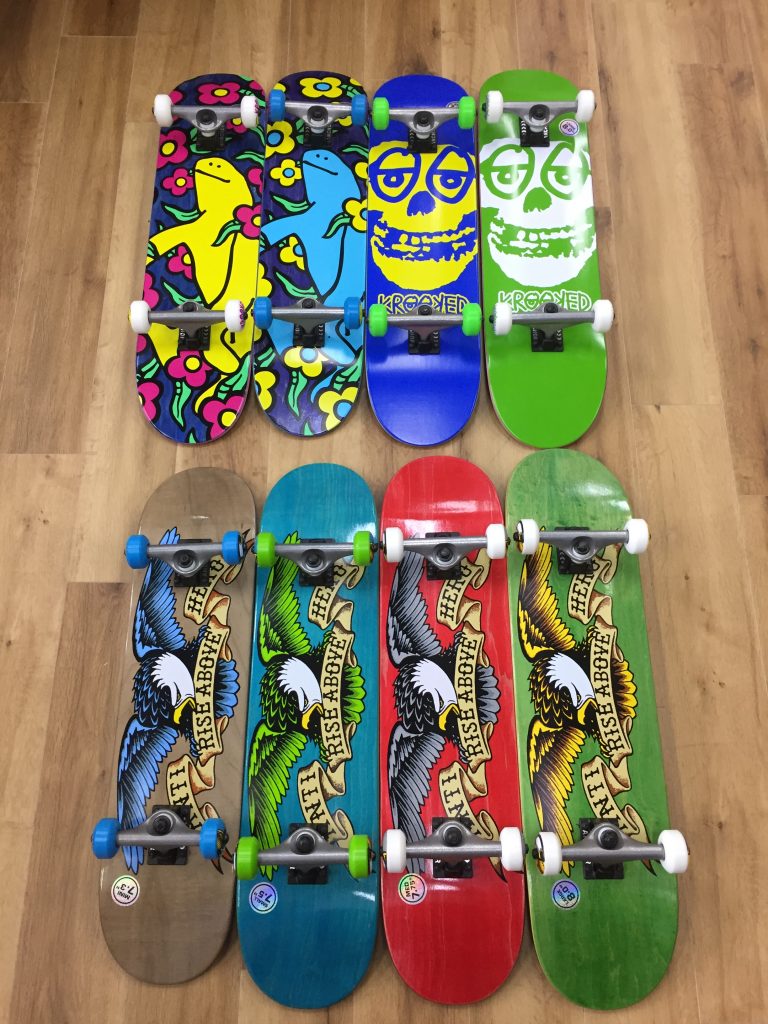 S*K様 DUGBY LAXTON スケートボード コンプリート DUGBY LAXTON