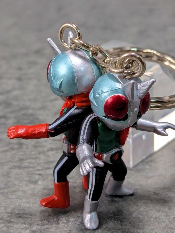 仮面ライダー フィギュアとキーホルダーは S.I.C. 仮面ライダーZX