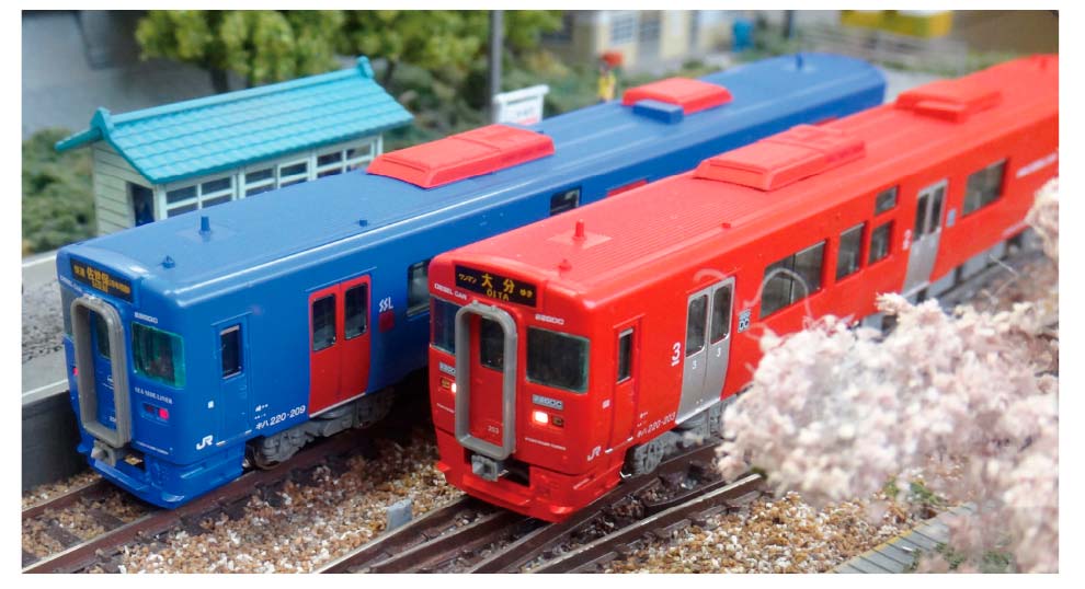 赤と青の両運転台気動車 キハ220形200番台!! « GM通信
