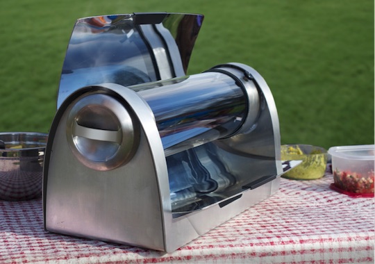 必要なのは、太陽光に当てておくだけ！ソーラークッカー「GoSun Grill