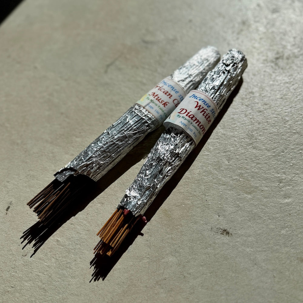 MYSTIC ESSENCEのお香（100本入り） – HATCH