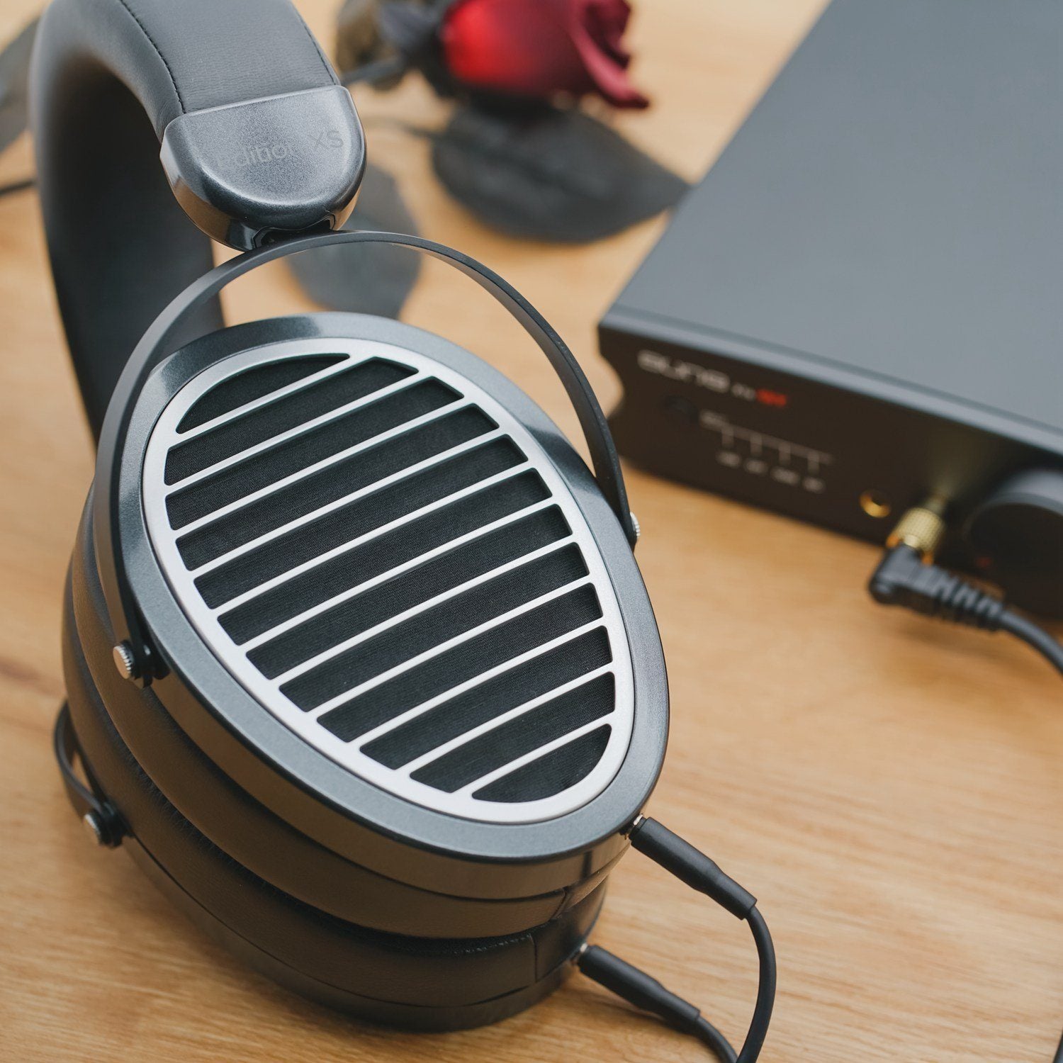 Hifiman Edition XS Planar Magnetic Over Ear Open Headphone