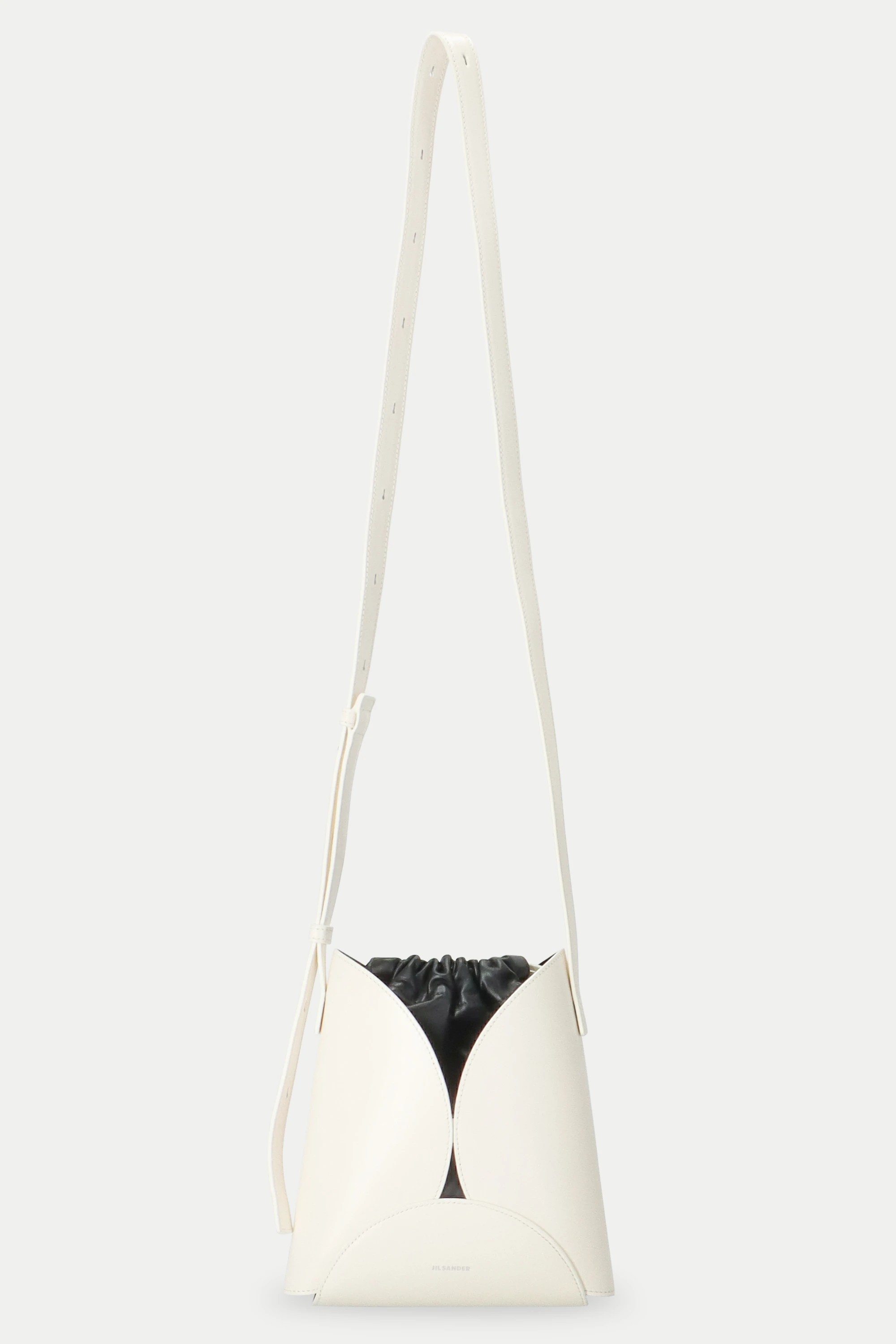 JIL SANDER（ジル サンダー）｜ELLIPSE CROSSBODYアイテムの詳細