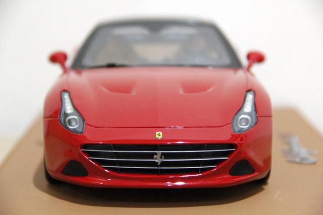 BBR Ferrari California T (Closed Roof Version) | DiecastXchange Forum
