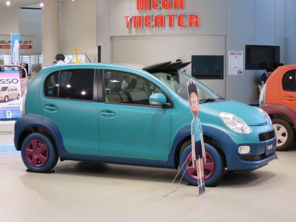 トヨタ パッソ ドラえもん Toyota Passo Doraemon | Car and Moto in Japan