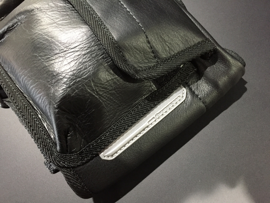 新商品 エグザリートカマーバッグです：KUSHITANI 三鷹店 | KUSHITANI