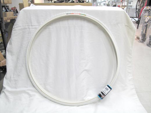 VITTORIA * RANDONNEUR * 700×28C * WHITE入荷してます！！ | シオカゼ