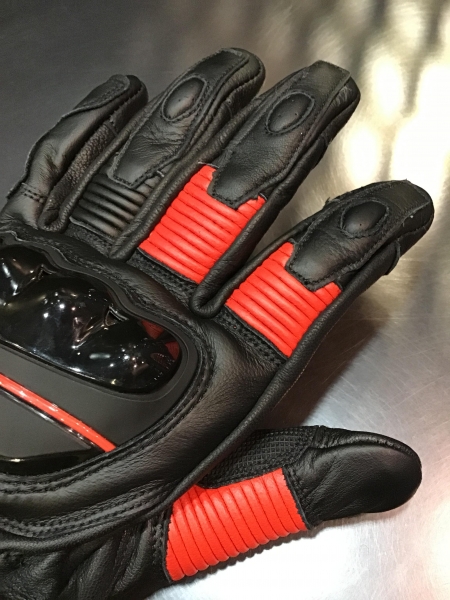 新作グローブ入荷】 K-5345アドロイトグローブ：KUSHITANI 清水店
