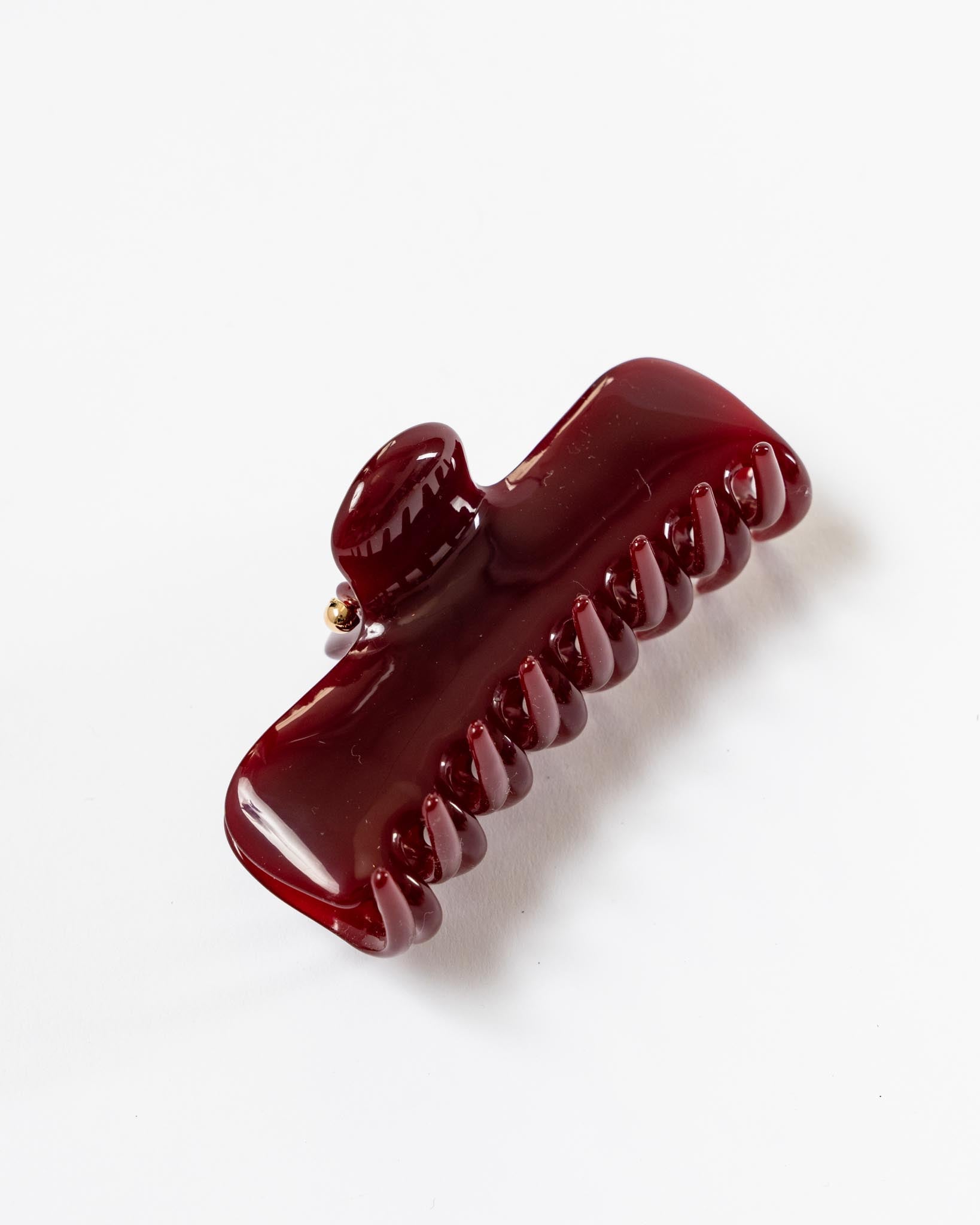 UNDO Hairware No. 4 Claw Clip in Bordeaux Curated at Jake and Jones