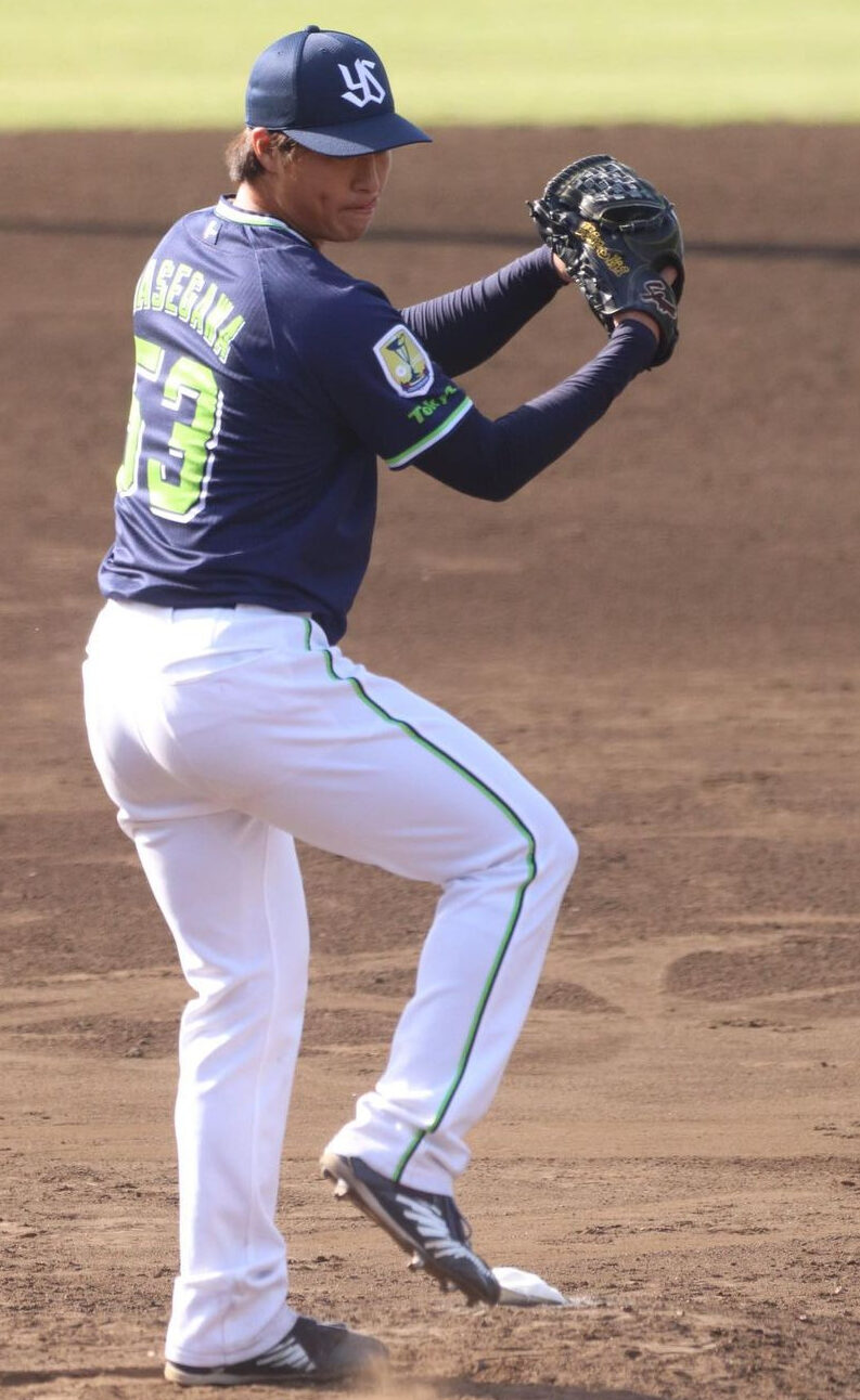 東京ヤクルトスワローズ #53 長谷川 宙輝（はせがわ ひろき）の使用