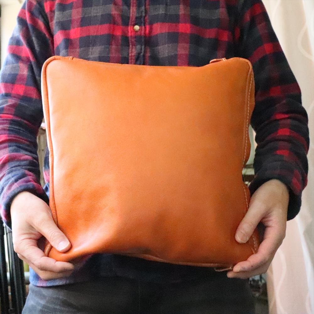 クアド＆ロンダ｜スクエア/ラウンド型レザークッション｜クッション