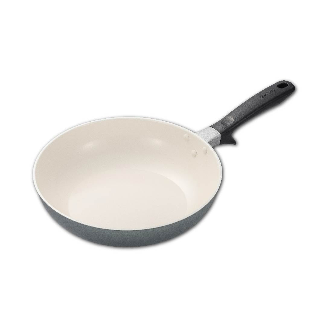 京セラ セラブリッド フライパン炒め 28cm（ガス火専用） – 京セラ