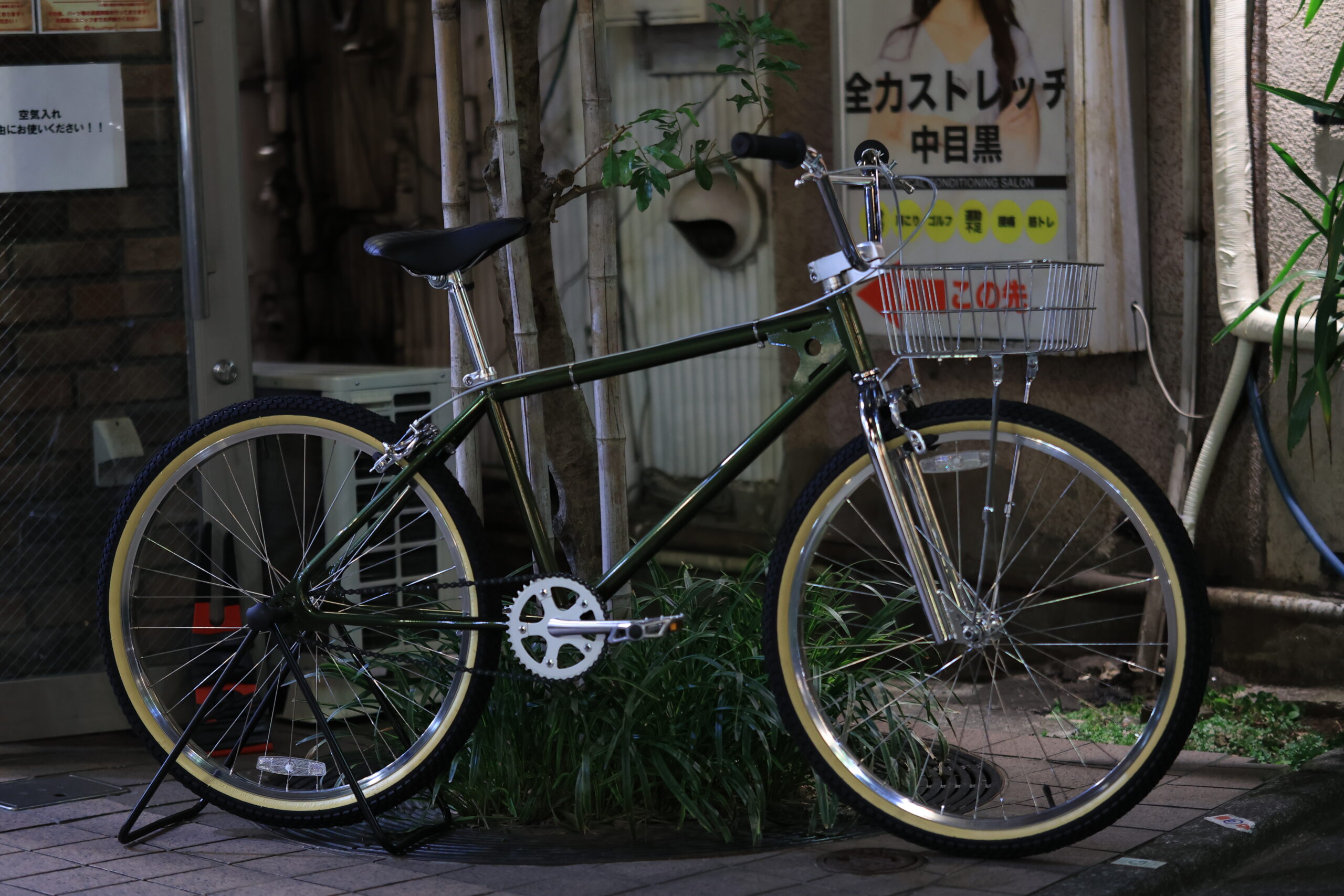 中目黒店入荷情報】HOW I ROLL KICK IT 街乗りにおすすめな1台が入荷