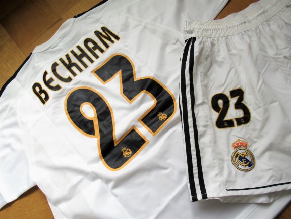 03/04 Real Madrid Club de Fútbol (H) #23 BECKHAM adidas SIEMENS