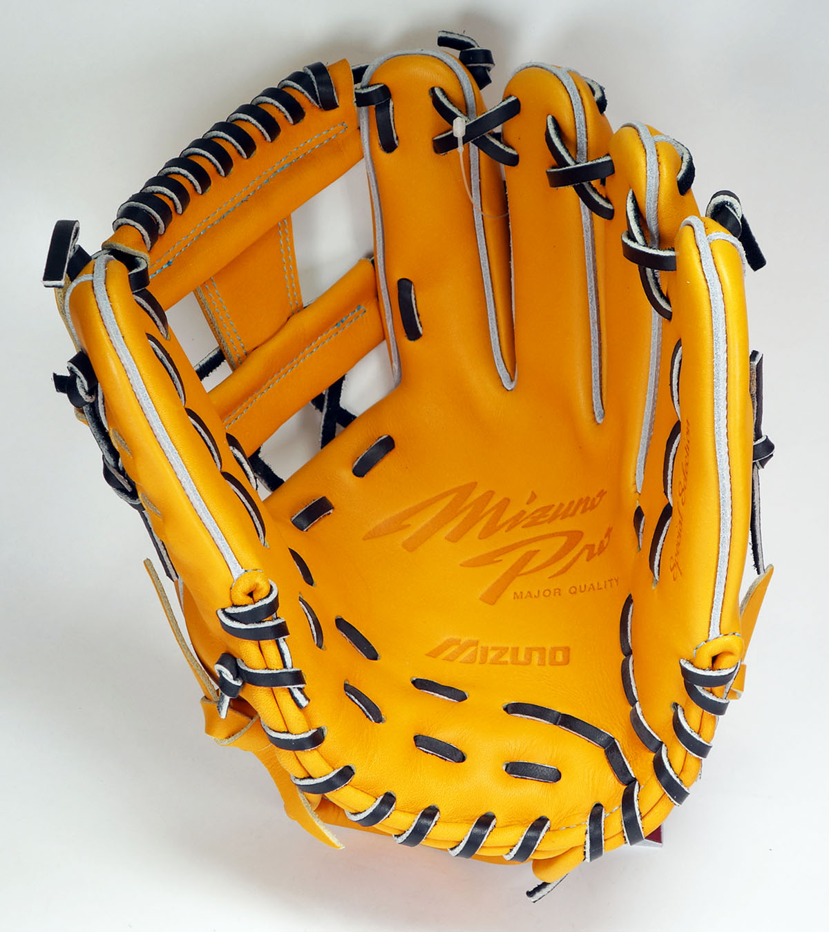 ミズノプロ 硬式グラブ 内野手用 坂本型 1AJGH97103 限定品 売り切れ