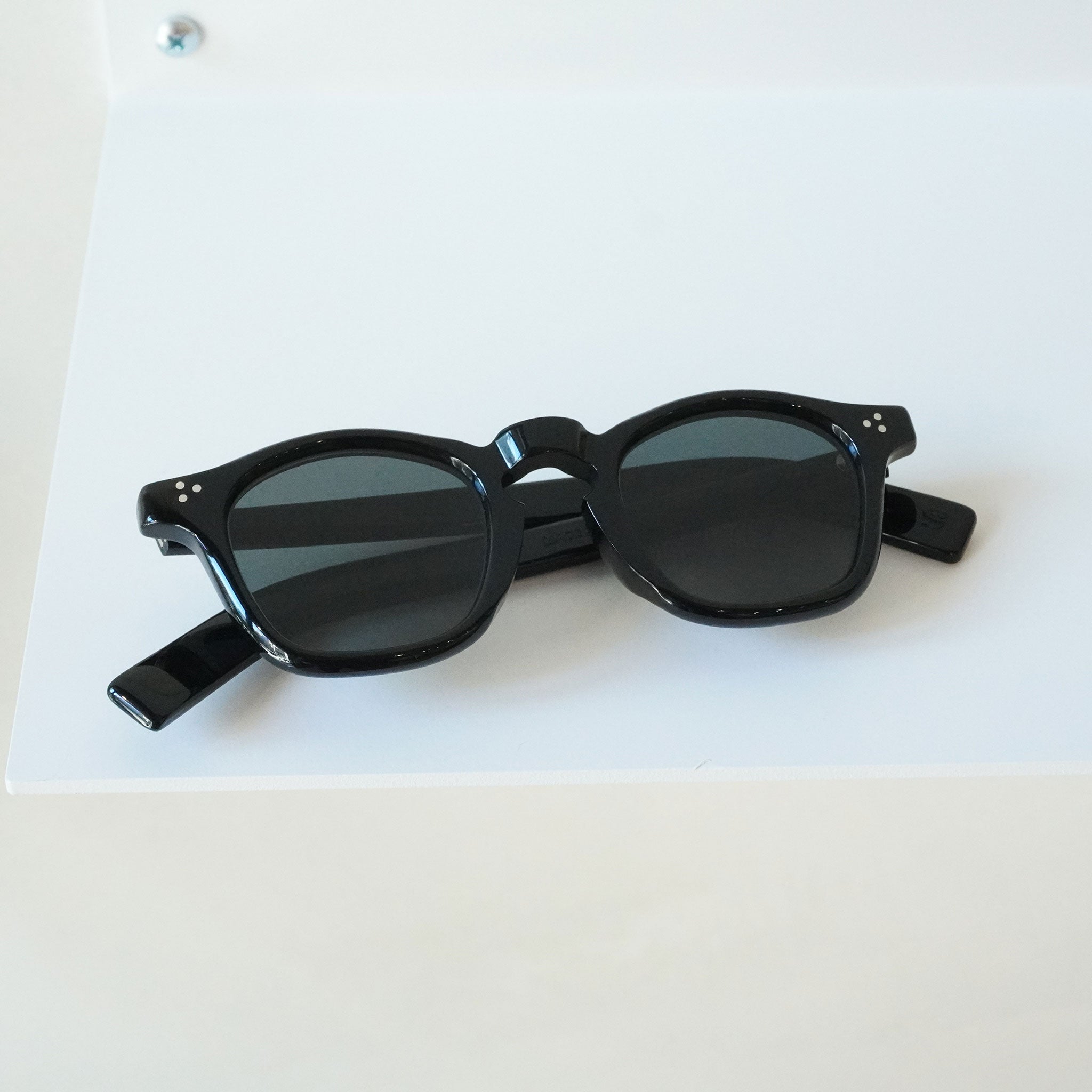guepard ギュパール / GP-05 / noir - Lens: DARK GREEN / サングラス