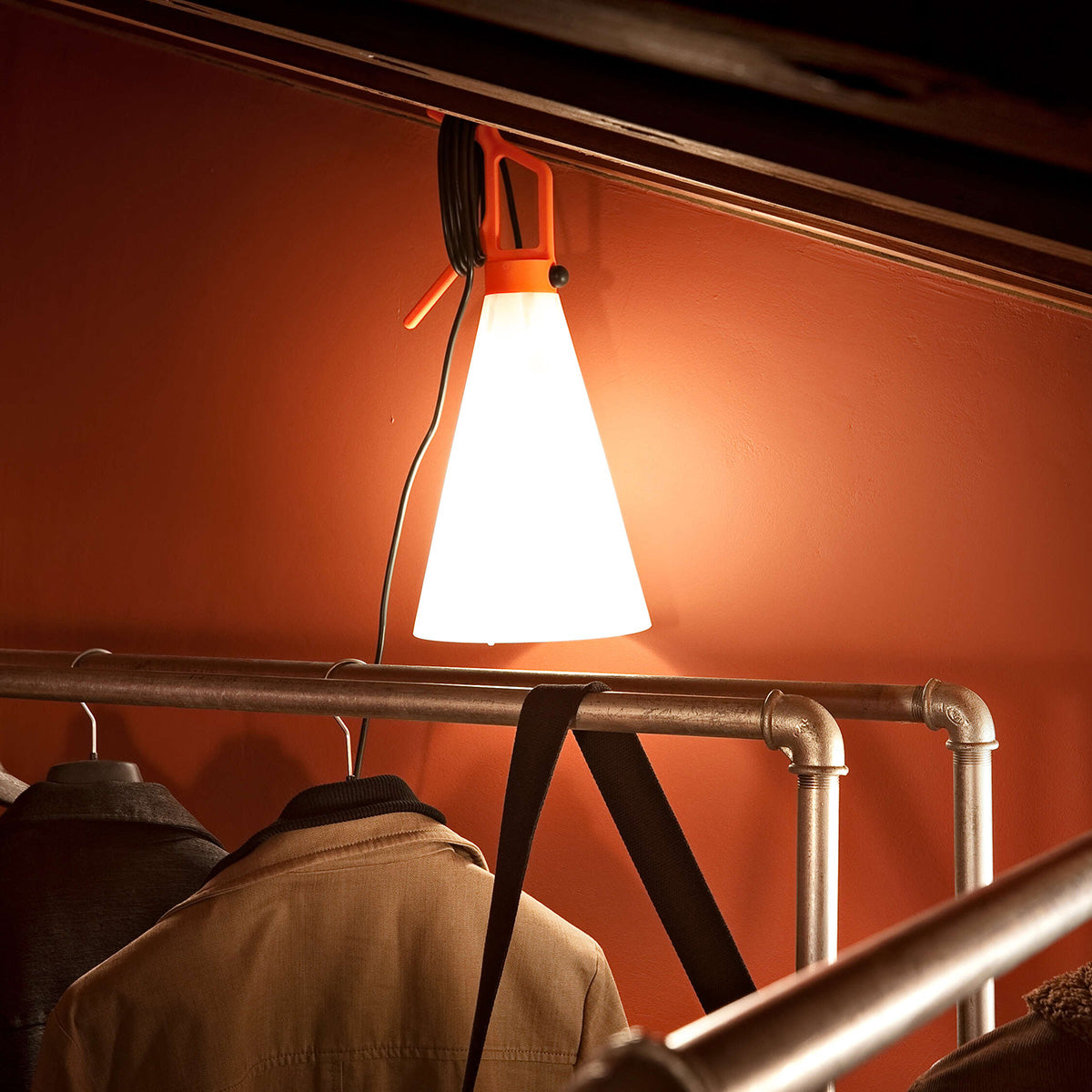 Mayday Table Lamp | Made by Flos – Luminaire