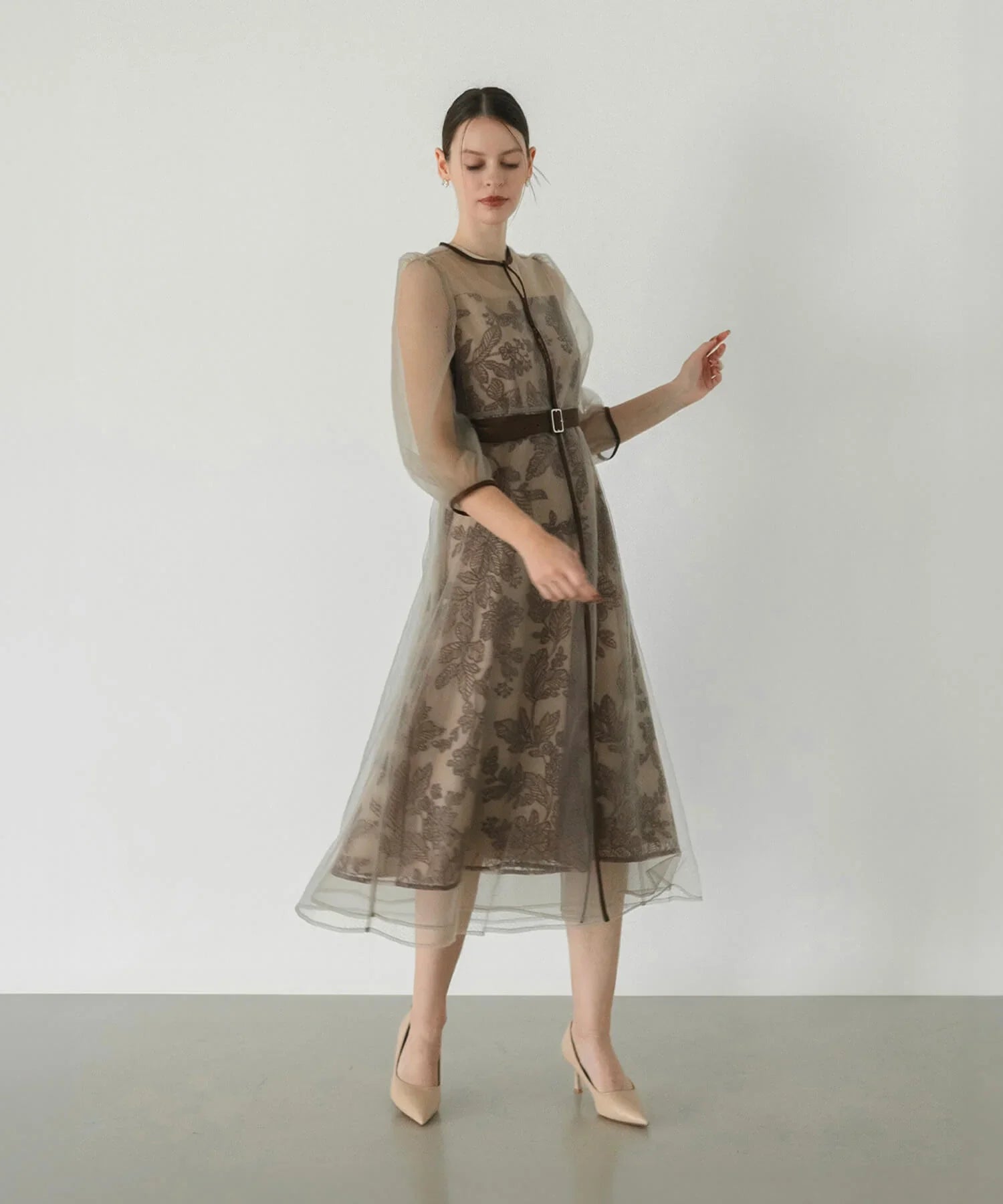 当日発送】チュールパイピングリーフベルトAラインドレス/パーティー