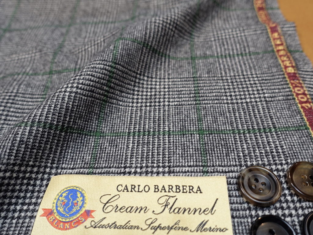 フランネルはグレーが王道（2018/10/8）