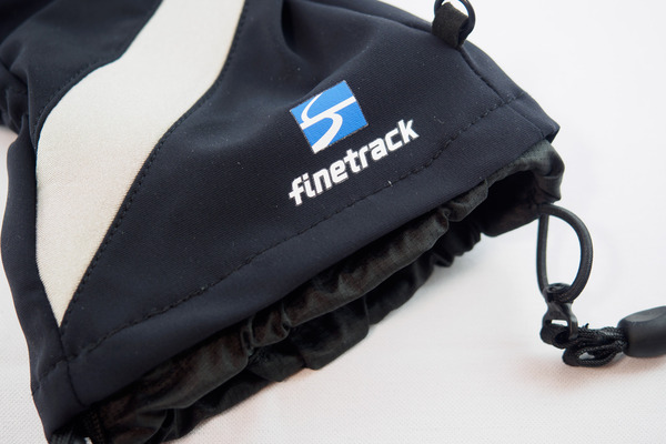 一長一短かな ～ finetrack エバーブレス スノーグローブ : 山に野に川