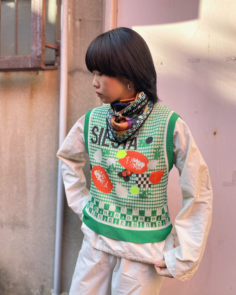 HENRIK VIBSKOV : KNIT VEST + SKIRF « pain