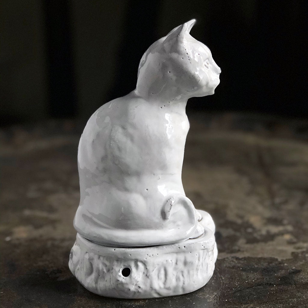 Astier de Villatte Smoking Cat Incense Holder – PATCH NYC