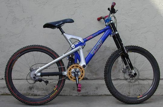 Foes DH Slammerグラベル My Foes DH Slammer from 1998 / 1999 took