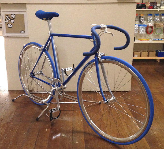 MAKINO = SUPER BLUE」 | Tokyo hippies mart