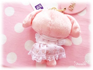 マイメロディ×リズリサコラボ ぬいぐるみリュック＆チャーム。*+