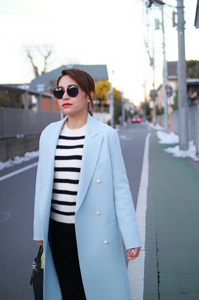 冬にアイスブルーのロングコート | 三喜本惠美オフィシャルブログ