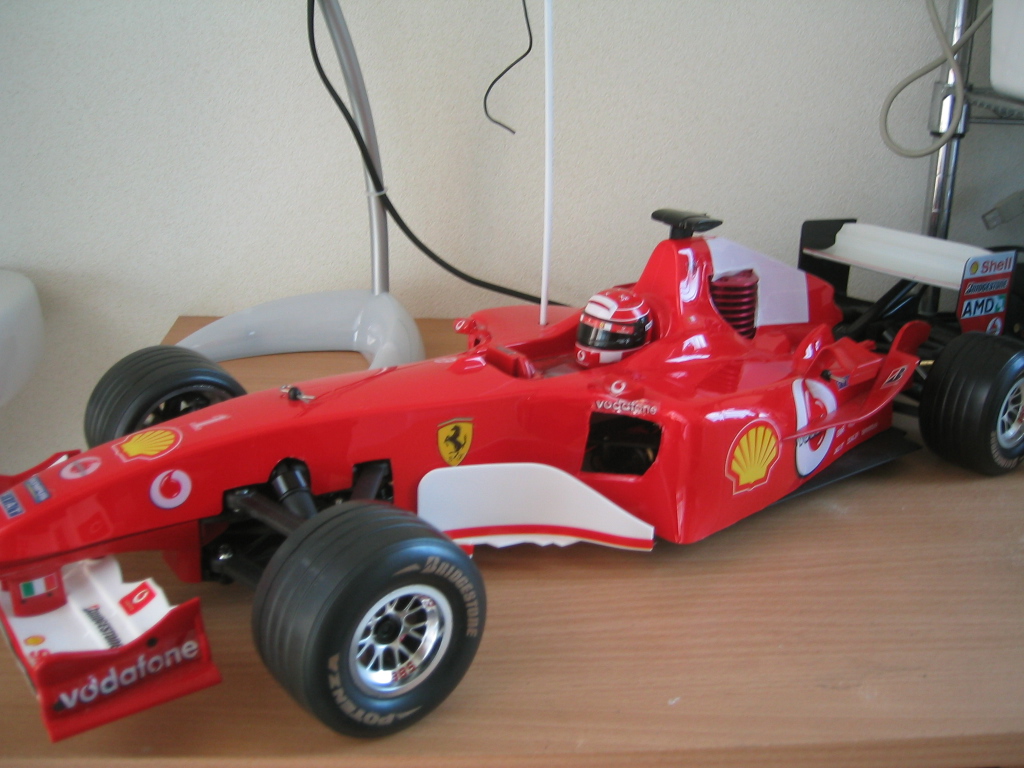 79〜100迄 Kyosho Ferrari F2004 チューンUP 説明必読 79〜100迄 Kyosho