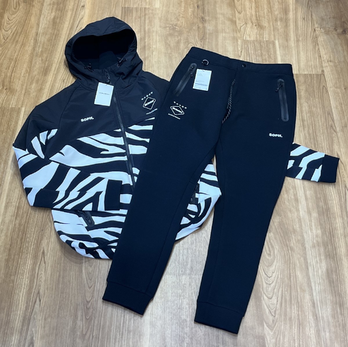 FCRB ブリストル スウェット セットアップ フーデットジャケット