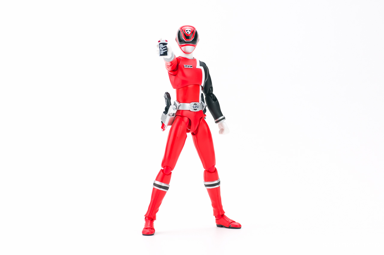 レビュー】 バンダイ S.H.Figuarts デカレッド [特捜戦隊デカレンジャー]
